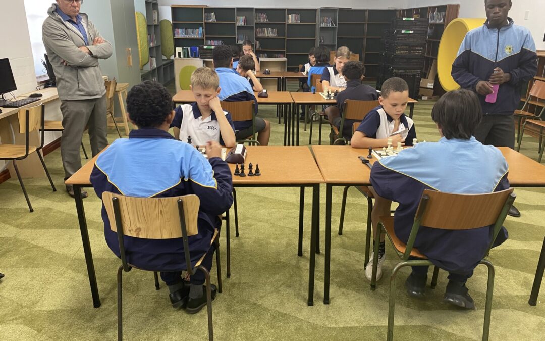 Skaakuitslae: 30 April 2024